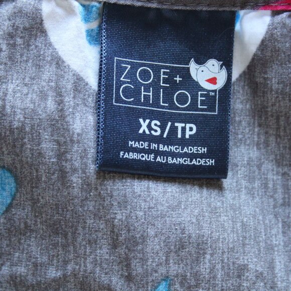 Zoe & Chloe Women's Scrub Top Lot Of 2 Tops Size X-Small - Picture 8 of 10